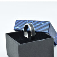 Anneau en titane et carbone unique ∣ Bijoux Titane France®