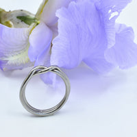 Anneaux en titane entrelacés Mixte ∣ Bijoux Titane France®