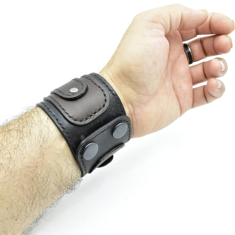 Bracelet de force en cuir et tiane – Bijoux Titane France