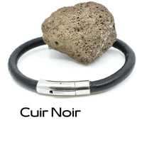 Bracelet cintré titane homme orné de 3 perles de Labradorite et cuir naturel