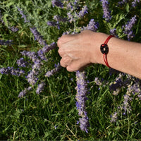 Bracelet rouge et noir en titane pour femme ∣ Bijoux Titane France®