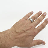 alliance homme en titane voie lactée vue portée  ∣ Bijoux Titane France®  
