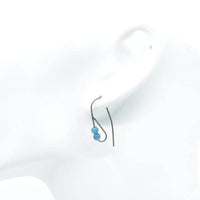 Boucle d'oreille en titane chirurgical pour fille en Apatite ∣ Bijoux Titane France®