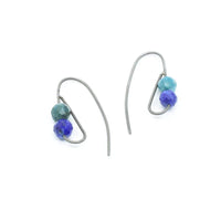 Boucle d'oreille en titane et perle verte et bleu ∣ Bijoux Titane France®